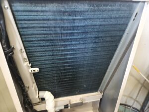 스탠드 에어컨 에바핀 청소 후 상태